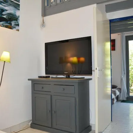 Holiday home 2 Pieces Mezzanine, Piscine, Proche Plage, 2 Terrasses, Bbq, Parking, Calme. - Fr-1-225d-323 *
