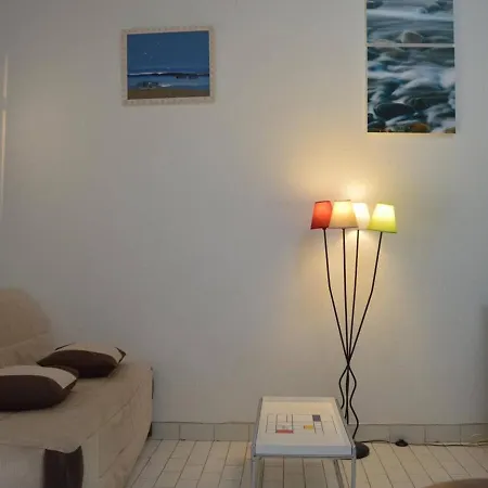 بيت للعطل 2 Pieces Mezzanine, Piscine, Proche Plage, 2 Terrasses, Bbq, Parking, Calme. - Fr-1-225d-323 سان سيبريان